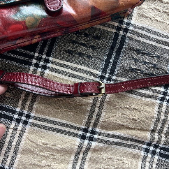 Patricia Nash Torri Small Floral Leather Crossbody Bag Clutch 7.5" x 5" x 2" - Picture 12 of 14